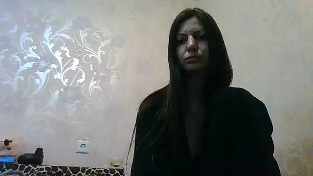 AliseWats online show from September 17, 2025, 4:09 pm