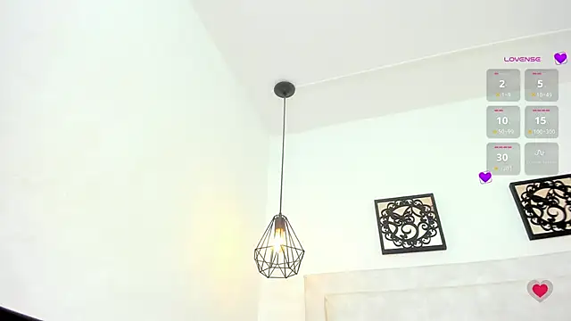 Snapshot of Lola_Blondie chatting on March 12, 2025, 11:54 am Lola Blondie online show from March 12, 2025, 11:54 am