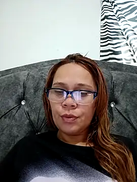 Snapshot of SophiaQueens chatting on September 16, 2025, 12:17 pm SophiaQueens online show from September 16, 2025, 12:17 pm