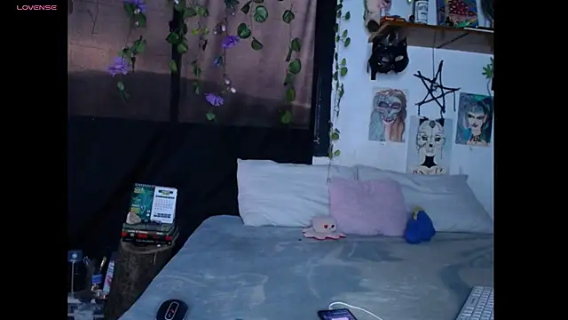 Snapshot of 420mussa chatting on March 18, 2026, 10:43 pm 420mussa online show from March 18, 2026, 10:43 pm