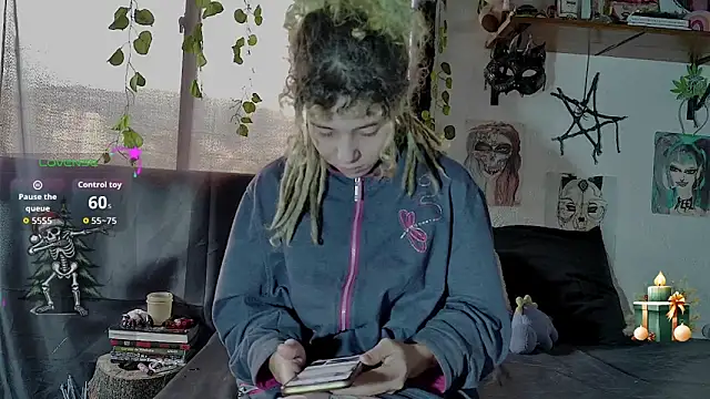 420mussa online show from December 22, 2025, 4:07 pm