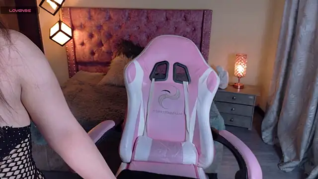 Snapshot of sweet__thang chatting on October 30, 2025, 5:06 am sweet thang online show from October 30, 2025, 5:06 am