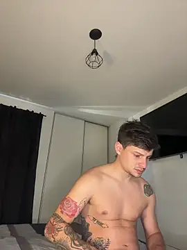 CarinaRose online show from October 23, 2025, 9:02 pm