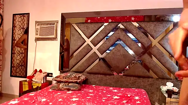 Snapshot of AllenBangss chatting on November 29, 2025, 1:28 am AllenBangss online show from November 29, 2025, 1:28 am