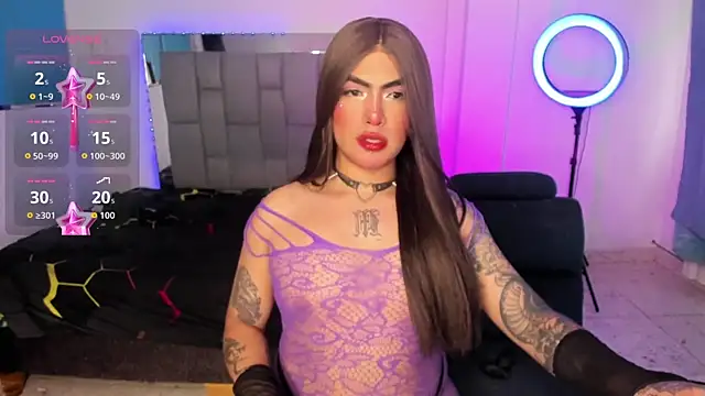Snapshot of Sophie_whitexxx chatting on July 19, 2026, 9:00 pm Sophie whitexxx online show from July 19, 2026, 9:00 pm