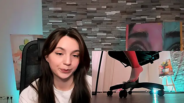 OlgaPetrova online show from March 14, 2025, 1:24 pm