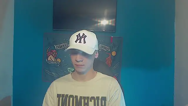 Snapshot of Burperking420_ chatting on March 31, 2026, 6:43 pm Burperking420 online show from March 31, 2026, 6:43 pm