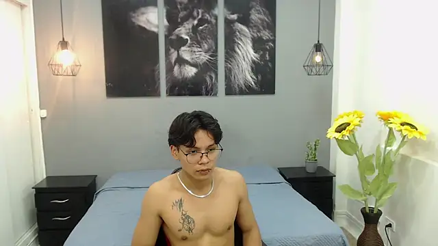 Snapshot of Draco_collins chatting on March 15, 2025, 6:47 am Draco collins online show from March 15, 2025, 6:47 am