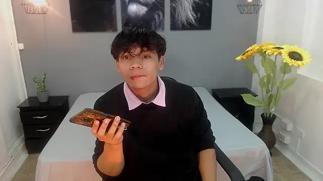 Snapshot of Draco_collins chatting on March 22, 2025, 3:30 am Draco collins online show from March 22, 2025, 3:30 am