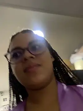 Snapshot of AlesiaCooper chatting on October 18, 2025, 12:07 pm AlesiaCooper online show from October 18, 2025, 12:07 pm