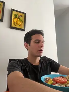 Thiagobb7 online show from October 20, 2025, 8:20 pm