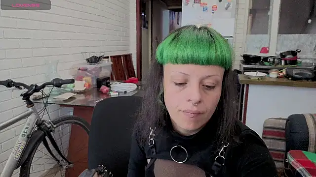 freyaa sorcerees online show from November 12, 2025, 2:54 pm