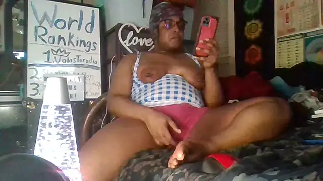 GardeniaFields online show from September 18, 2025, 4:48 am