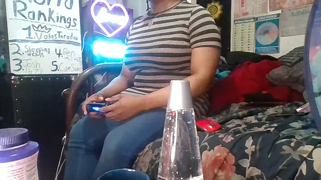 GardeniaFields online show from September 10, 2025, 7:46 pm