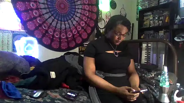 Snapshot of GardeniaFields chatting on January 10, 2026, 7:25 am GardeniaFields online show from January 10, 2026, 7:25 am