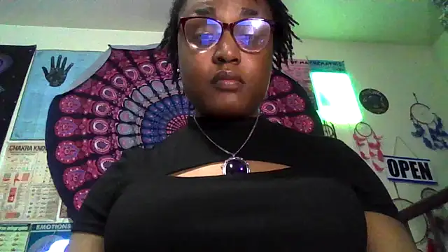 Snapshot of GardeniaFields chatting on January 9, 2026, 4:19 am GardeniaFields online show from January 9, 2026, 4:19 am