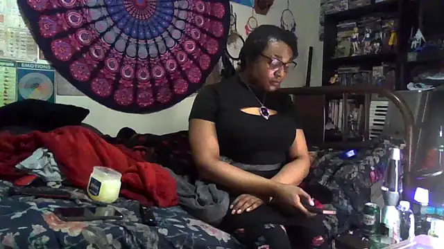 Snapshot of GardeniaFields chatting on December 21, 2025, 4:47 am GardeniaFields online show from December 21, 2025, 4:47 am