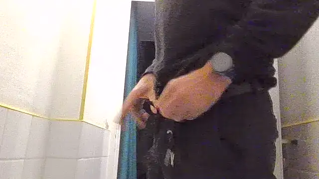 Snapshot of Simon_76 chatting on October 21, 2025, 4:50 pm Simon 76 online show from October 21, 2025, 4:50 pm