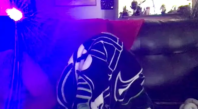 flores6cachondo9 online show from March 16, 2025, 8:54 pm