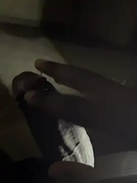 Snapshot of BigLick92 chatting on December 3, 2025, 5:23 pm BigLick92 online show from December 3, 2025, 5:23 pm