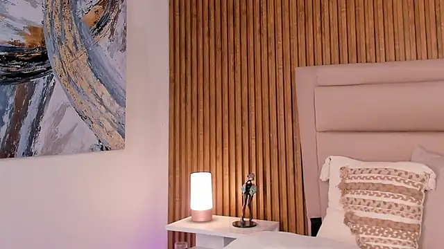 FatimaEvans online show from October 1, 2025, 3:38 pm