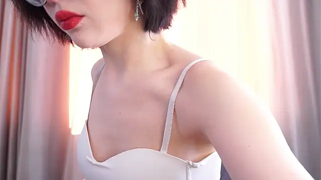 JodyHeap online show from April 16, 2026, 5:19 am