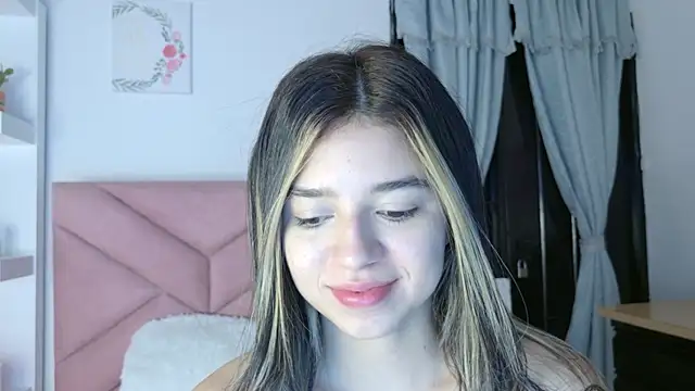 Snapshot of eva_sin18 chatting on September 10, 2025, 11:26 pm eva sin18 online show from September 10, 2025, 11:26 pm