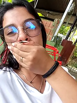 Snapshot of Nathaly_12 chatting on December 5, 2025, 6:39 pm Nathaly 12 online show from December 5, 2025, 6:39 pm