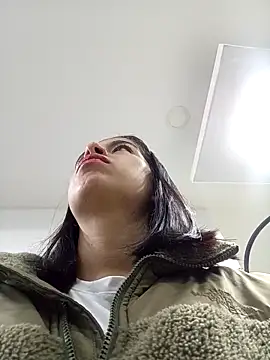 Snapshot of Nathaly_12 chatting on March 16, 2026, 12:42 pm Nathaly 12 online show from March 16, 2026, 12:42 pm