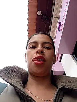 Snapshot of Nathaly_12 chatting on March 21, 2026, 12:31 pm Nathaly 12 online show from March 21, 2026, 12:31 pm