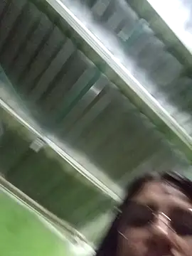 Snapshot of Nathaly_12 chatting on December 5, 2025, 4:11 am Nathaly 12 online show from December 5, 2025, 4:11 am