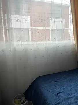 VictoriaGerard Pink online show from December 18, 2025, 8:01 pm