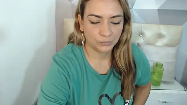 Milf-Prettyboobs online show from February 10, 2026, 10:58 am