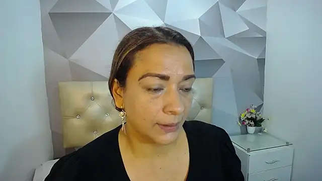 Milf-Prettyboobs online show from November 10, 2025, 10:53 am