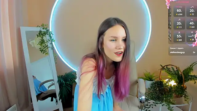 Snapshot of Clare__Florence chatting on March 22, 2025, 1:08 pm Clare Florence online show from March 22, 2025, 1:08 pm