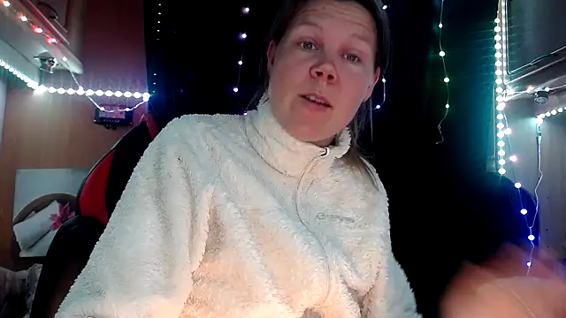 CallMeMaria online show from February 26, 2025, 9:42 pm