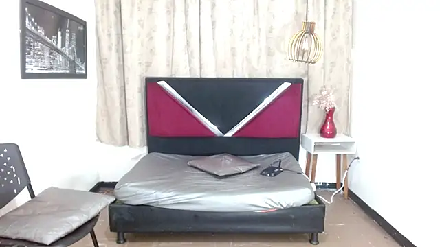 alexsandra kiss online show from July 3, 2026, 11:28 am