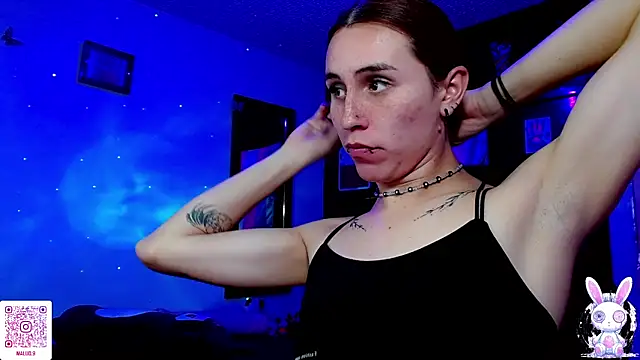 Snapshot of Malud09 chatting on April 5, 2026, 5:03 am Malud09 online show from April 5, 2026, 5:03 am