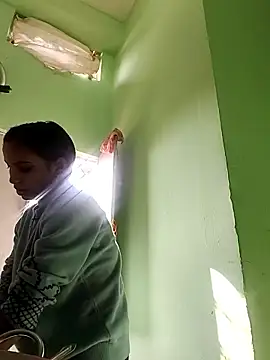 Hotty-Nidhi online show from February 6, 2026, 4:52 am