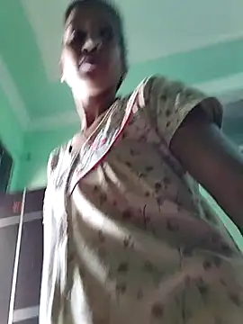 Hotty-Nidhi online show from February 22, 2026, 3:53 am