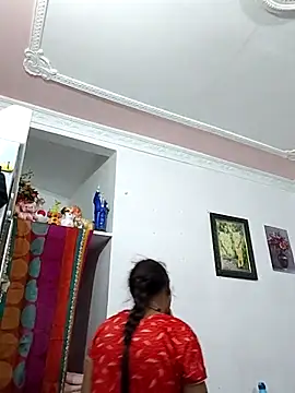 Hotty-Nidhi online show from March 30, 2026, 3:19 am