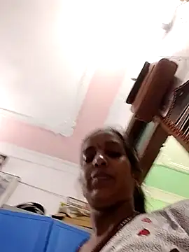 Hotty-Nidhi online show from March 26, 2026, 4:00 am