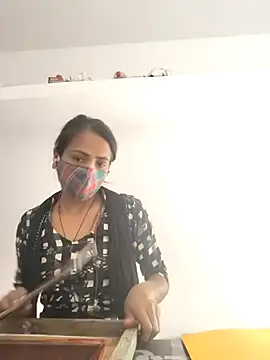 indiancute43 online show from March 16, 2025, 10:55 am