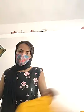 indiancute43 online show from March 12, 2025, 5:24 am