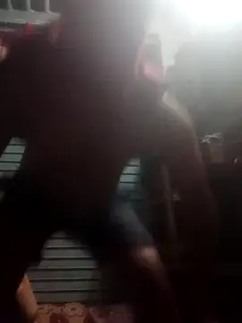 goluaryan online show from November 9, 2025, 7:29 pm