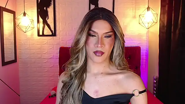 agatha rodriguez online show from May 30, 2026, 1:45 am
