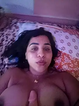 Snapshot of L_ucero chatting on March 15, 2025, 9:09 am L ucero online show from March 15, 2025, 9:09 am