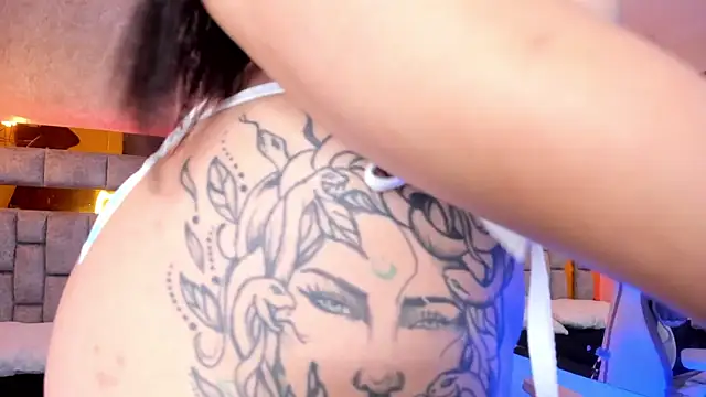 adara evanss online show from September 8, 2025, 9:25 pm