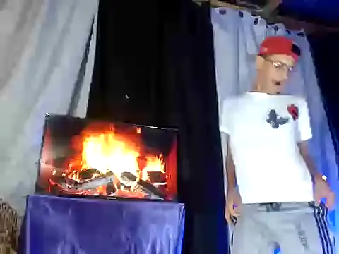 Hidden Fantasies online show from November 6, 2025, 11:20 pm