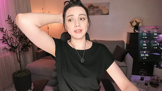 Snapshot of Viki_Bellson chatting on May 31, 2026, 5:19 pm Viki Bellson online show from May 31, 2026, 5:19 pm